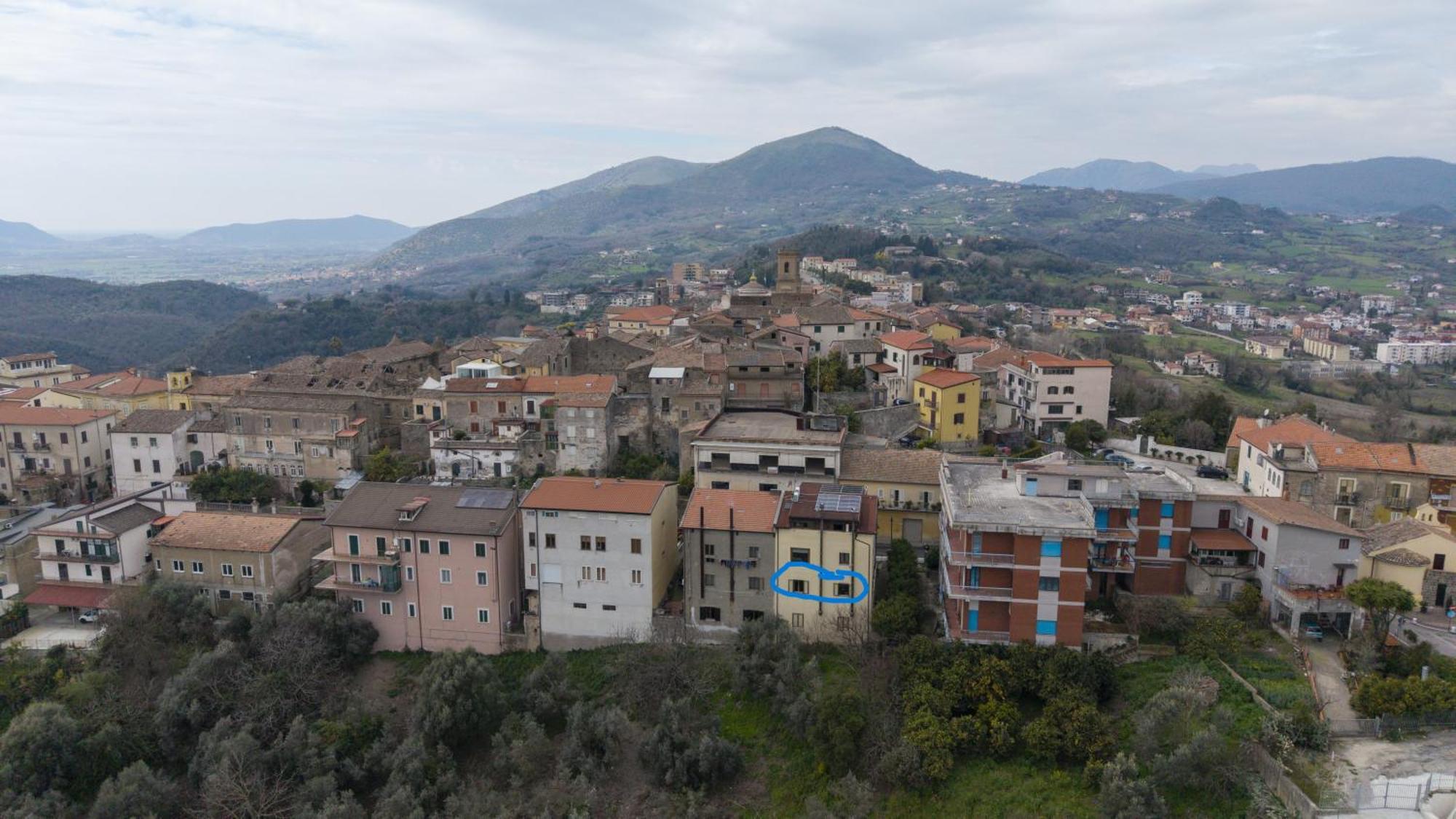 Ferienwohnung Sotto La Torre Caiazzo Exterior foto
